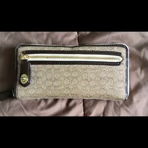 Coach wallet